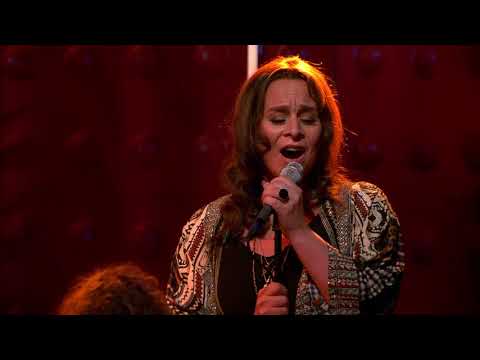 Het Groot Nederlands Songbook: Trijntje Oosterhuis - Telkens weer (Willeke Alberti)