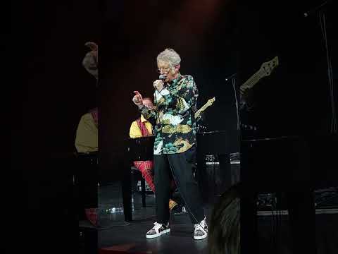 Noddy Holder with Tom Seals Walsall 6.7.2023 A little bit/I'm a rocker