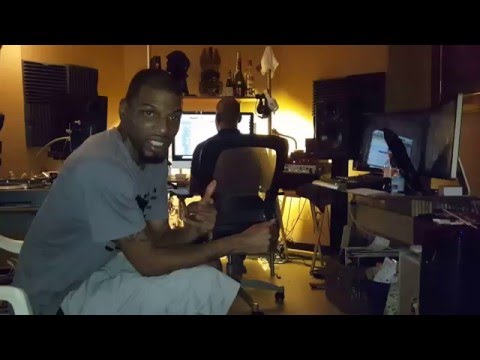 UME In The Studio For DJ Lou's Mixtape I'm From The 90's