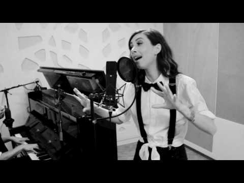 TRIPLICATS - MATERIAL GIRL / CAN YOU FEEL IT