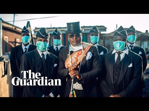 Ghana's dancing pallbearers inspire people around the world to stay home
