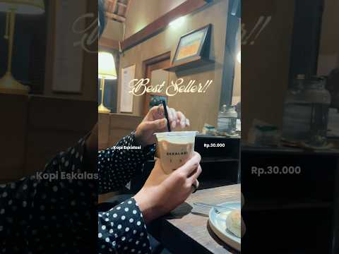 Coffee shop di Bandung ini bikin nongkrong makin seru! ☕✨ Ayo, rasakan suasananya!