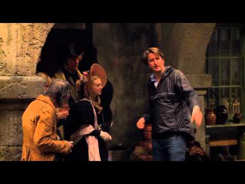 Les Miserables (Featurette 'Paris at Pinewood')