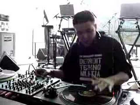 DJ Seoul at DEMF 2007