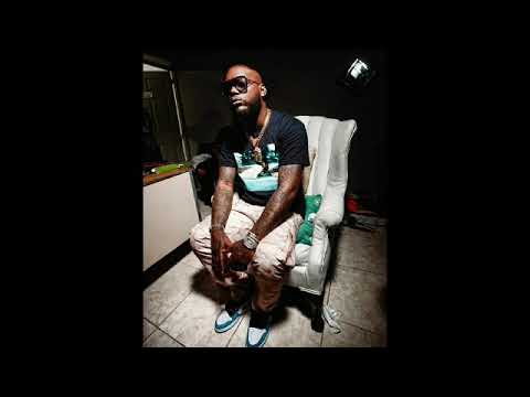 Ceky Viciny - FosfoB12 x El Cherry Scom x Chuky De Lewa x Shadow Blow x Haraka Kiko x El Odre Nuevo