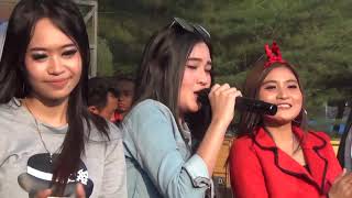 Download lagu Cinta Terlarang Nella Kharisma di Pantai Serang Blitar 2018 mp3 Download lagu Cinta Terlarang Nella Kharisma di Pantai Serang Blitar 2018 mp3