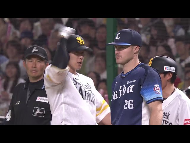 【5回裏】止まらない鷹打線!! ホークス・柳田悠岐 ライトへのタイムリーヒットで点差を広げる!! 2025年4月6日 福岡ソフトバンクホークス 対 埼玉西武ライオンズ