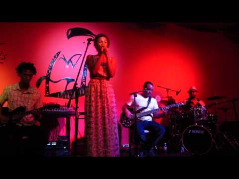 Perdão Emília - Casa da Morna, Mindelo, Cabo Verde