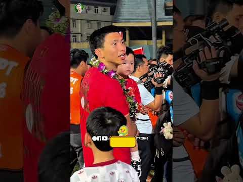 Đoàn Văn Hậu nổi trận lôi đình với vợ ngay chốn đông người..? #football #bongda #doanvanhau