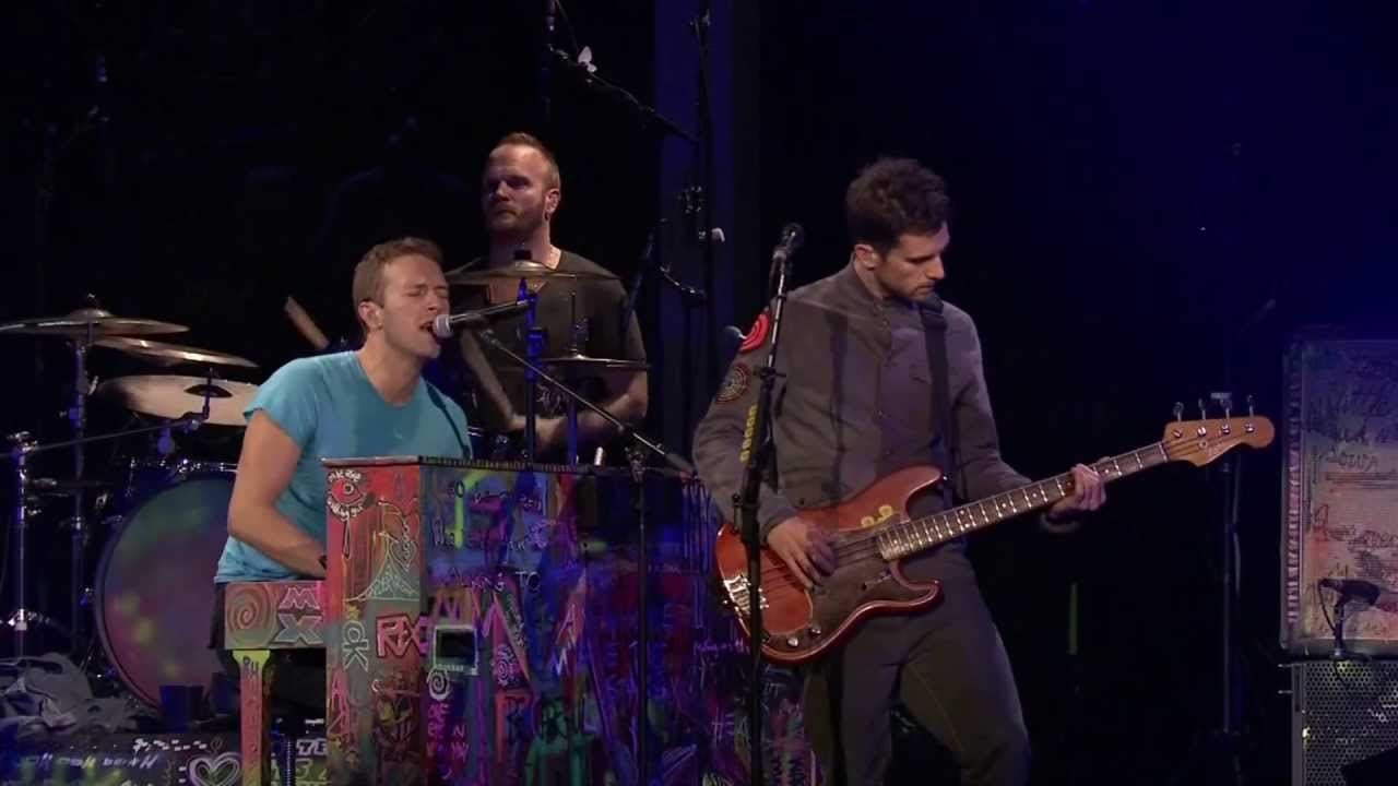 Coldplay - Politik (Live in Madrid 2011) - YouTube