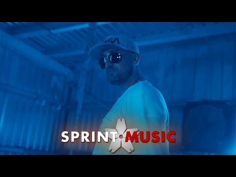 Mr. VIK ❌ Alex Mica - Travesuras | Friday Reggaeton