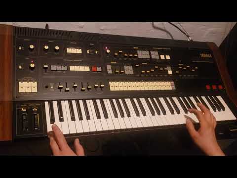 Yamaha CS70M features (sold)