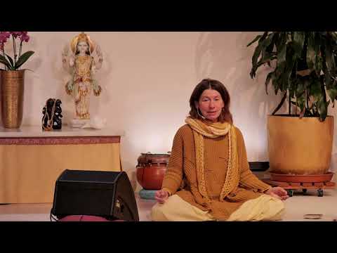Fortgeschrittenes Pranayama mit Vani Devi - Yoga Vidya Ashram Live, 25.01.2022, 6:00 Uhr