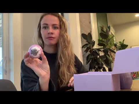 Amazon Product: Gifts for Women,   Personalized Lavender Relaxing Spa Gift Basket Set for Women 2023