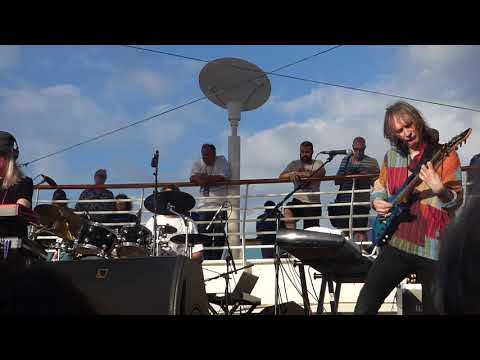 LIFESIGNS: "DIFFERENT"  Live from the Pool Stage CRUISE TO THE EDGE 2018