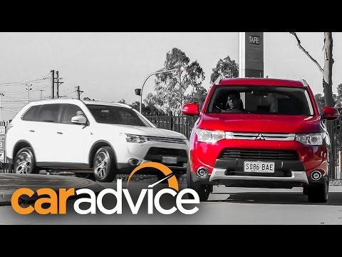 Mitsubishi Outlander PHEV v Diesel review : Which saves you money?