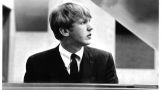 Harry Nilsson - Daybreak (Single Version with hidden bonus)