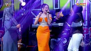 Download lagu 5 Chained and shackled by longing mp3 Download lagu 5 Chained and shackled by longing mp3