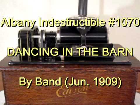 1070 - DANCING IN THE BARN, By Band (Jun. 1909)
