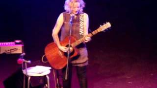 "Beautiful One"  Anneke y Danny Cavanagh Chile, 2010-05-31