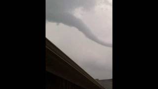 preview picture of video 'Tornado forming in Argyle part 2'