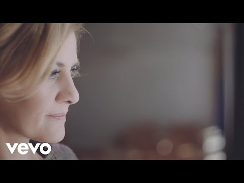 Irene Grandi - Un vento senza nome (Videoclip)