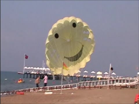 НА ПЛЯЖЕ