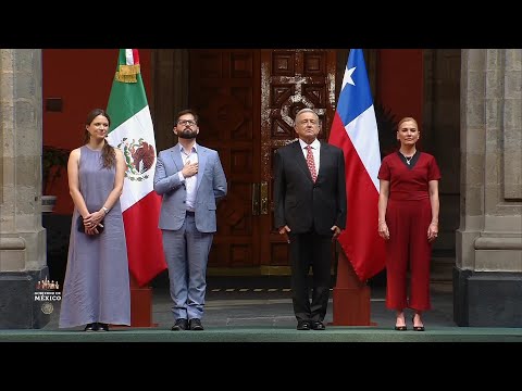 National Anthem of Mexico and Chile - Himno Nacional de México y Chile