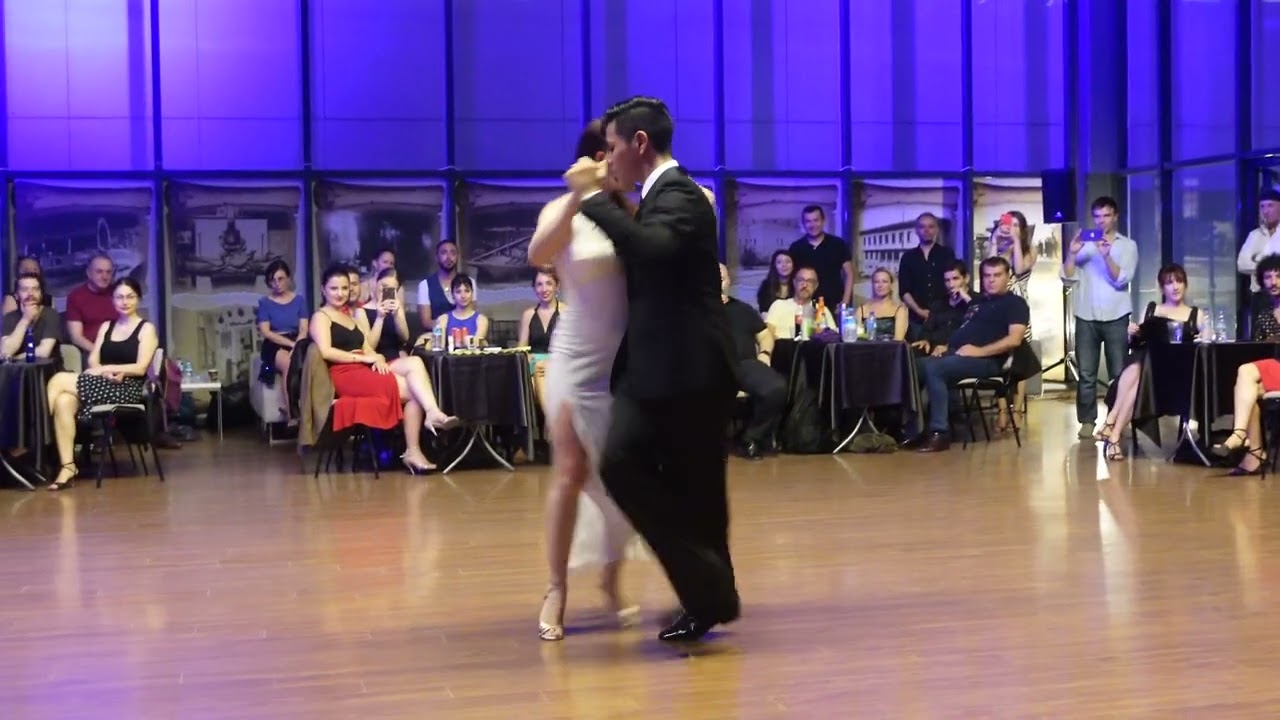 Video thumbnail for Agustin Rojas & Victoria Olivella - Despues de Quererla Tanto @ İstanbul Tango Fiestita 3/4