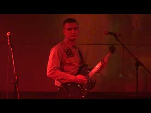 Fanebærer - Les Villa, St. Petersburg 5.10.18