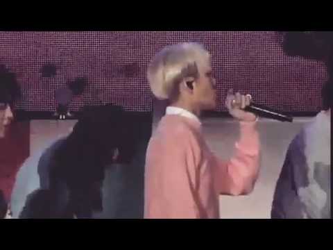 GOT7 Jackson singing Youngjae's part | Just Right