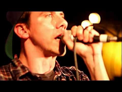 Amewu feat. Wakka - Freak (Amewu + Long Lost Relative Live in Concert)