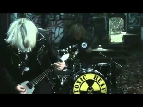 Toxic Holocaust - Nuke The Cross (Subtitulos Español) [HD]