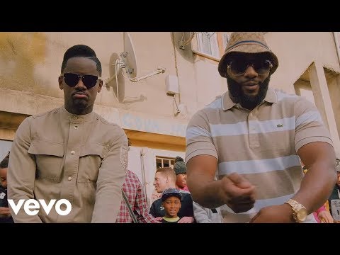 Gradur - Illégal (Clip Officiel) ft. Black M