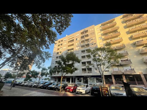 Apartamento T3 Ocupado, com Varanda, no Bonfim, em Setúbal