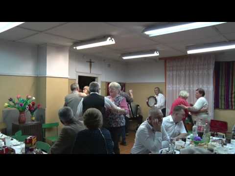 Skoczna "polka" w wykonaniu Kapeli "Powiślaki", potańcówka na "Powiślu Maciejowickim" 2016