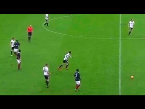 Frankreich vs Deutschland 2:0 - Zwei Explosionen während des Spiels 13.11.2015