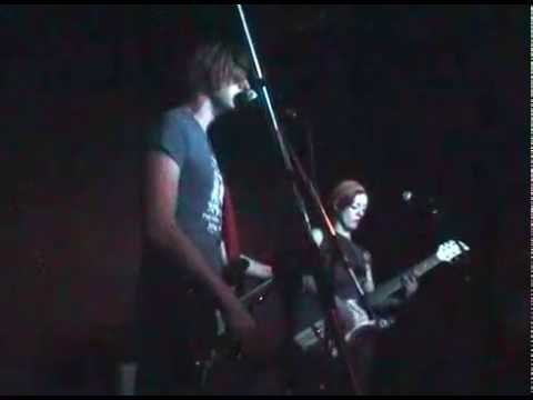 Von Bondies Live @ Rudyard's 10/20/2002 Houston, Texas FullSet