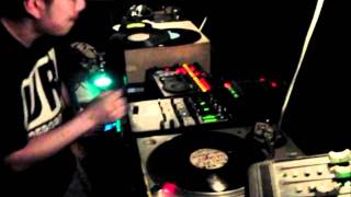 DJ DUCT One Turntable Live 2011.09.10 @音溶《no.3》