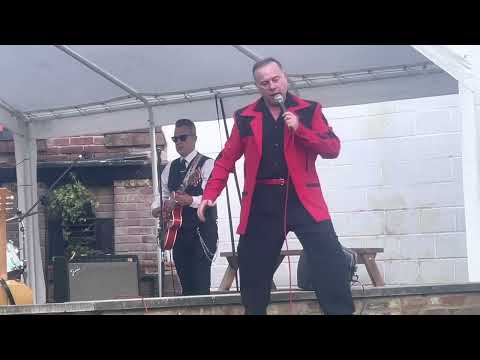 Johnny Earl • Splinterwood Rock 'N Roll (The Chicken Shack's Giddy Up A Ding Dong charity all dayer)