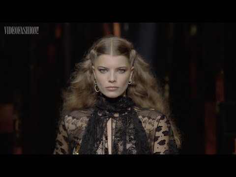 FENDI | Spring 2022 | Milan Fashion Week