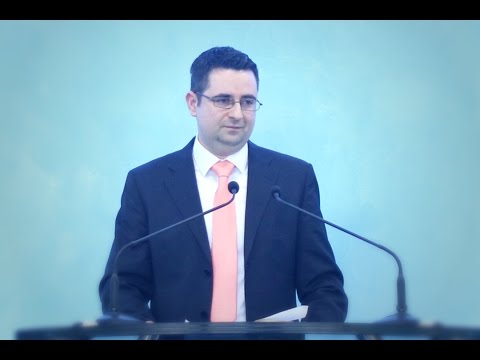 Daniel Movila - Invitatie la cina