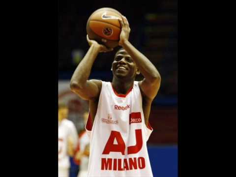 Olimpia Armani Jeans Milano