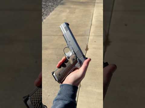 Excellent Checkering