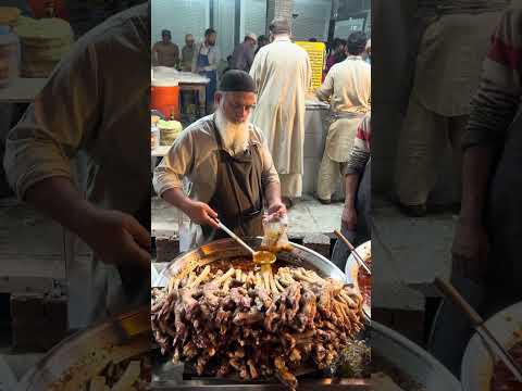 Ramdan Night in Kartarpura Rawalpindi | Sufi Naan Centre | Famous Mutton Paye | Street Food View