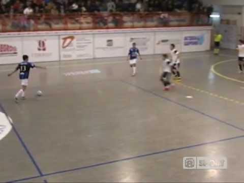 Calcio a 5: Acqua & Sapone, prima con il Napoli