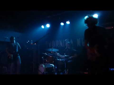 Otrovna Kristina - Pita, Tvornica, Zagreb, 10.10. 2015