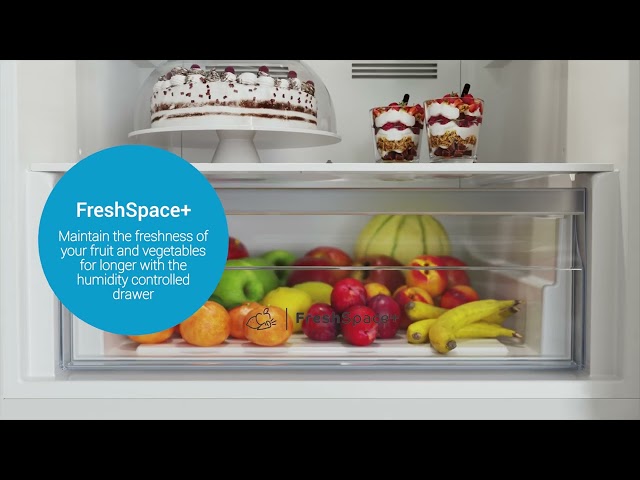 Indesit 322 Litre 50/50 Freestanding Fridge Freezer- Silver 