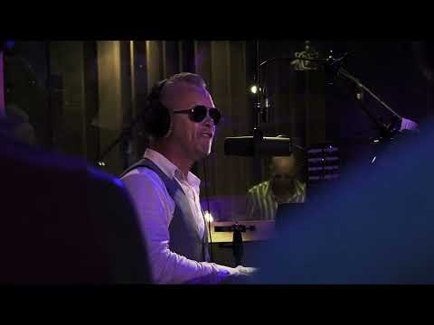 Denis Mazhukov. Great balls of fire