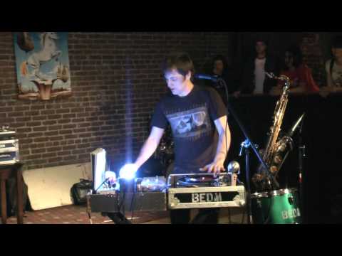 boy eats drum machine 